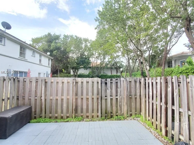 3976 SW 157th Ave # 219, Miramar FL 33027