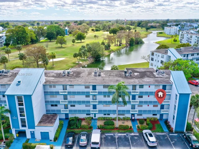 7800 NW 18th St # 208, Margate FL 33063