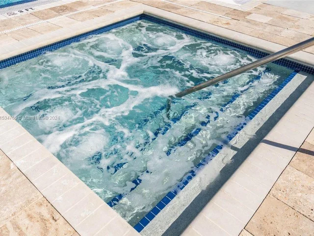 6416 NW 102nd Ct # 304, Doral FL 33178