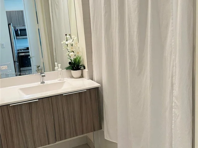 6416 NW 102nd Ct # 304, Doral FL 33178