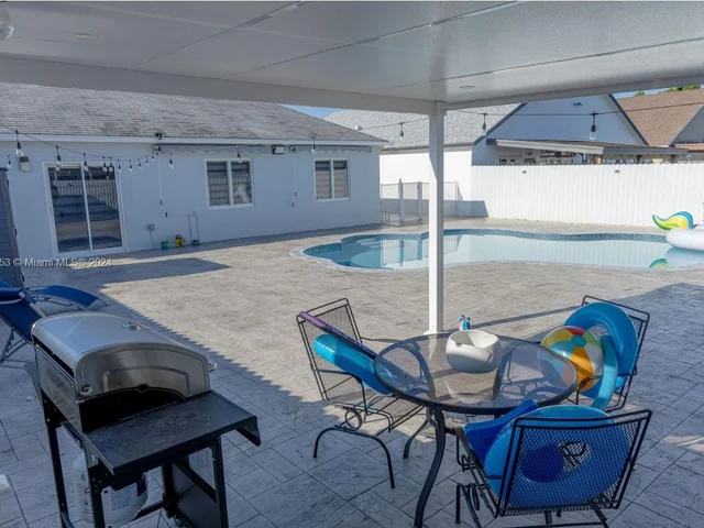 14451 SW 158th St, Miami FL 33177