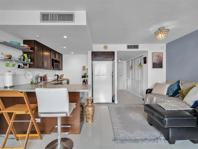 251 174th St # 1810, Sunny Isles Beach FL 33160