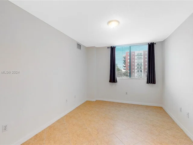 3530 SW 22nd St # 504, Miami FL 33145