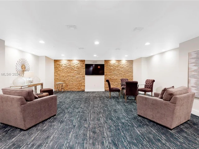 3530 SW 22nd St # 504, Miami FL 33145