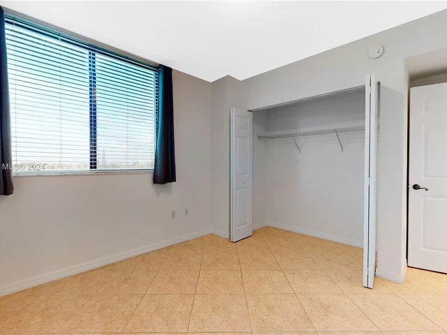 3530 SW 22nd St # 504, Miami FL 33145