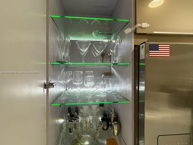 1380 CORONADO RD, Weston FL 33327