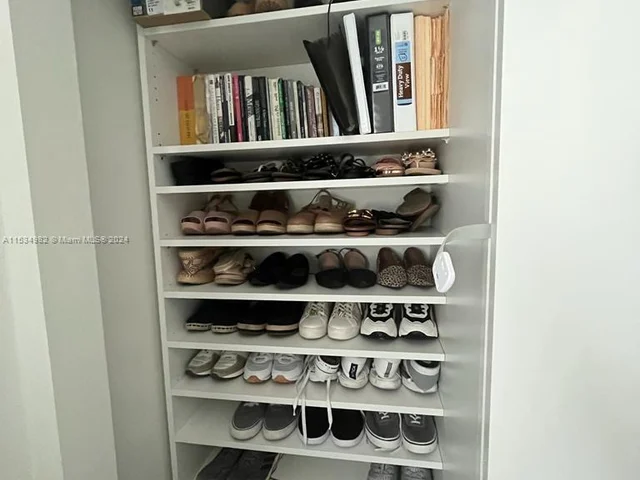 1380 CORONADO RD, Weston FL 33327