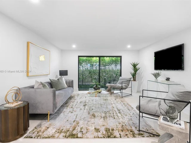 420 SW 19th Rd, Miami FL 33129