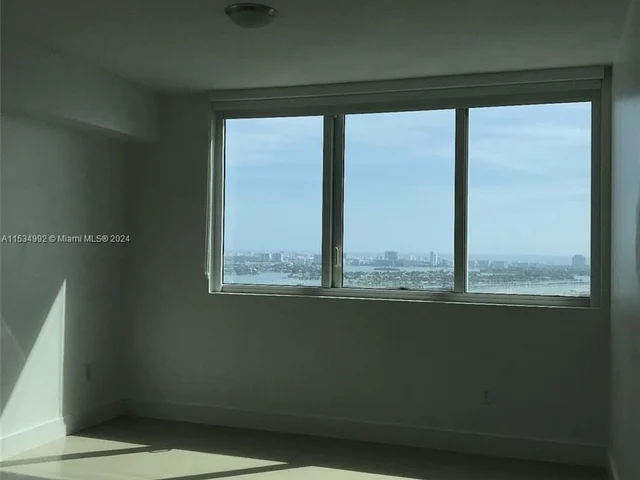 253 NE 2nd St # 3809, Miami FL 33132