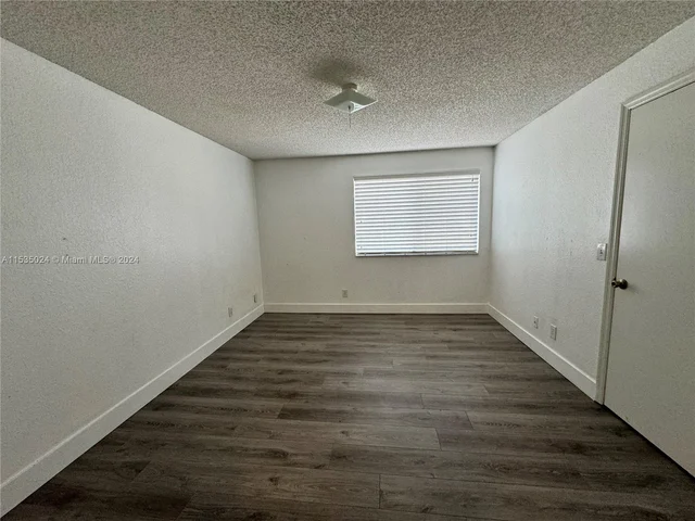 417 Vista Isles Dr # 2328, Sunrise FL 33325