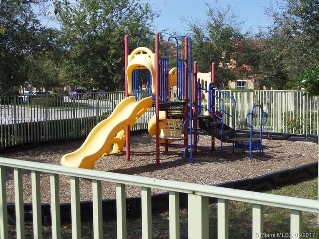 1006 SW 144th Ave # 603, Pembroke Pines FL 33027