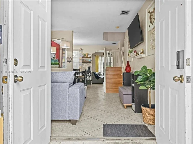 17064 SW 33 # 17064, Miramar FL 33027