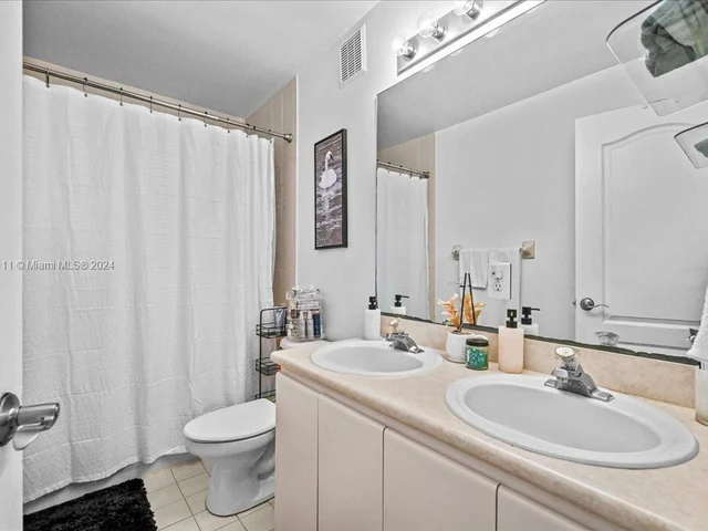 17064 SW 33 # 17064, Miramar FL 33027