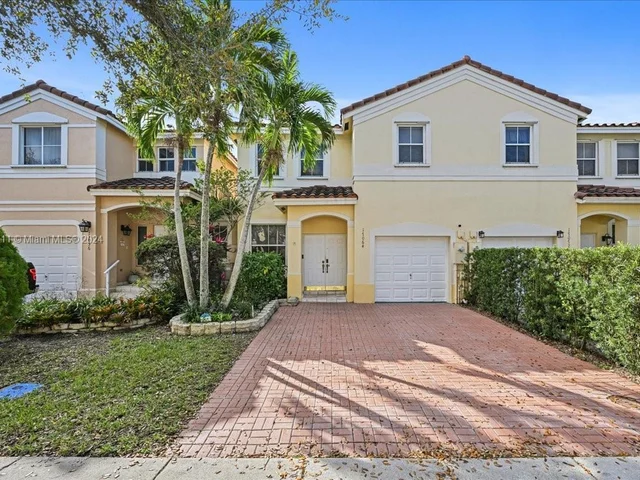 17064 SW 33 # 17064, Miramar FL 33027