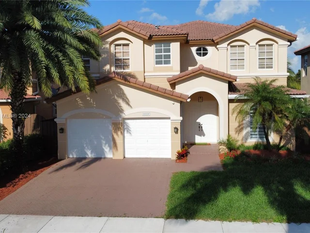 8551 NW 110th Ave, Doral FL 33178