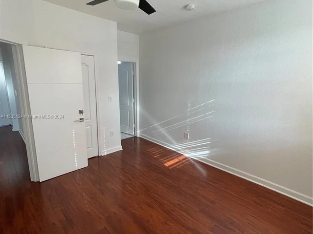 8551 NW 110th Ave, Doral FL 33178