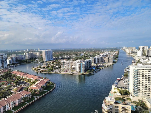 4010 S Ocean Dr # R2501, Hollywood FL 33019