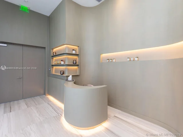 4010 S Ocean Dr # R2501, Hollywood FL 33019