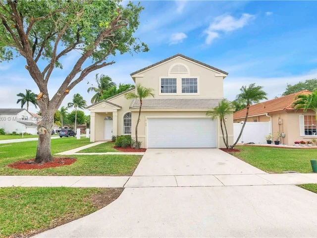 18104 NW 21st St, Pembroke Pines FL 33029