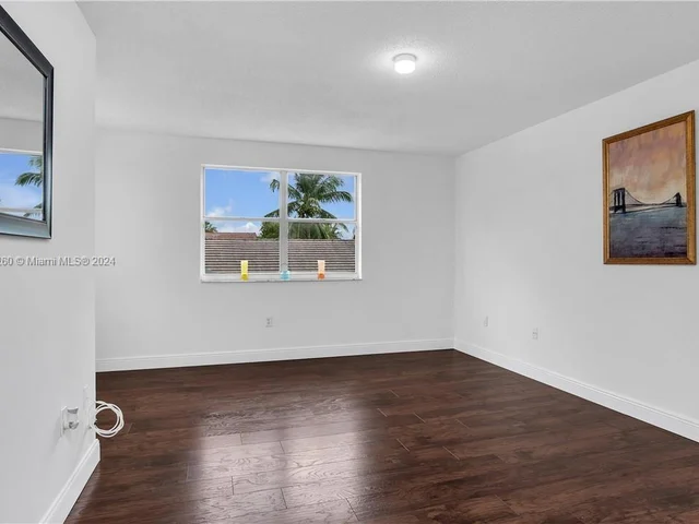 18104 NW 21st St, Pembroke Pines FL 33029