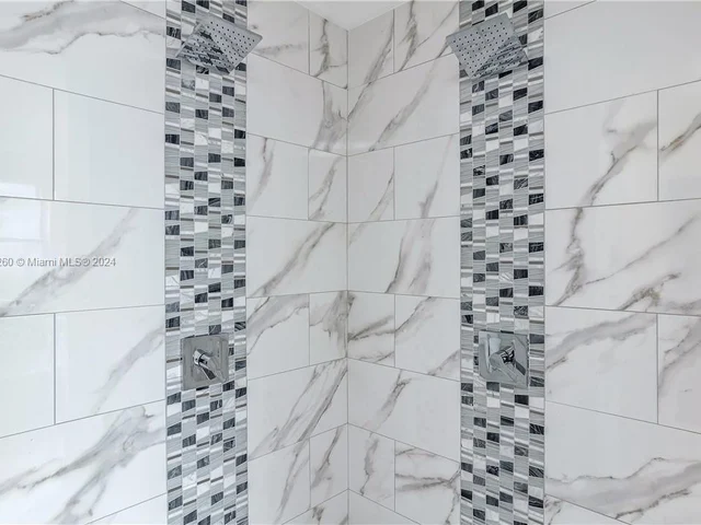 18104 NW 21st St, Pembroke Pines FL 33029