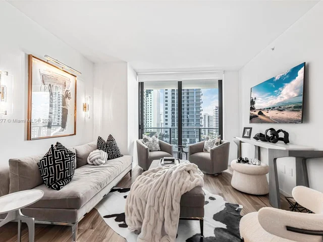 801 S Miami Ave # 1210, Miami FL 33130