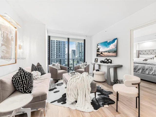 801 S Miami Ave # 1210, Miami FL 33130