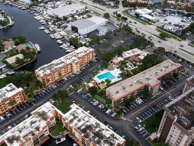 777 S Federal Hwy # E303, Pompano Beach FL 33062