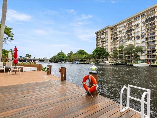 777 S Federal Hwy # E303, Pompano Beach FL 33062