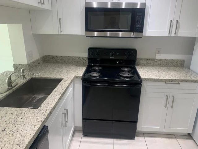 7435 Woodmont Ter # 202, Tamarac FL 33321