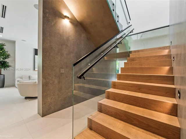 3401 Halissee St, Miami FL 33133