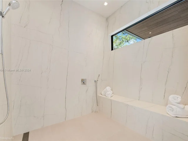 3401 Halissee St, Miami FL 33133