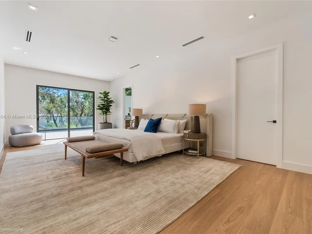 3401 Halissee St, Miami FL 33133