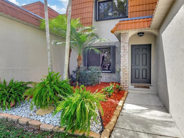 1415 SW 109th Way # 1415, Davie FL 33324