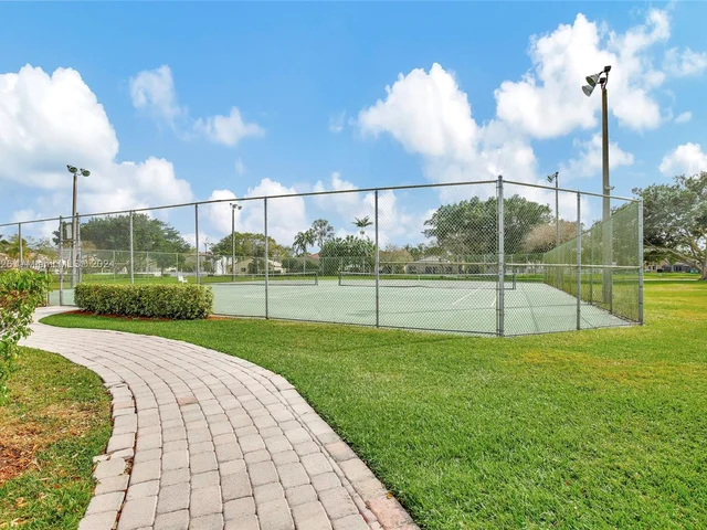 1415 SW 109th Way # 1415, Davie FL 33324