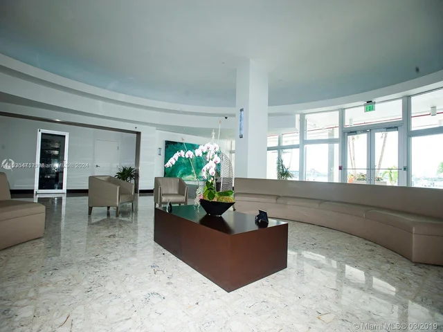 1200 West Ave # 423, Miami Beach FL 33139