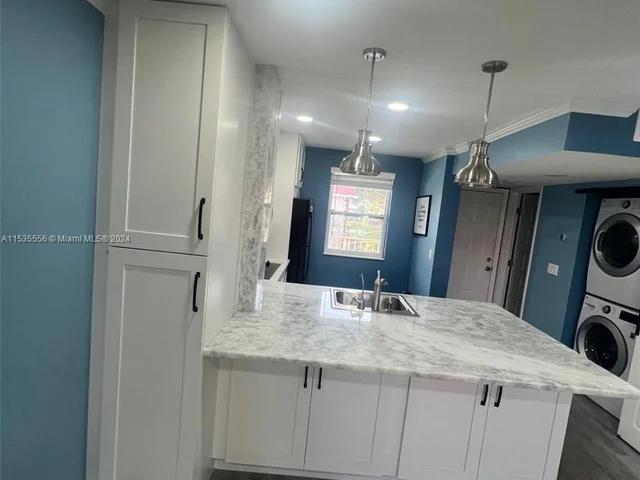 3638 N University Dr # 4, Coral Springs FL 33065