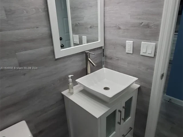 3638 N University Dr # 4, Coral Springs FL 33065