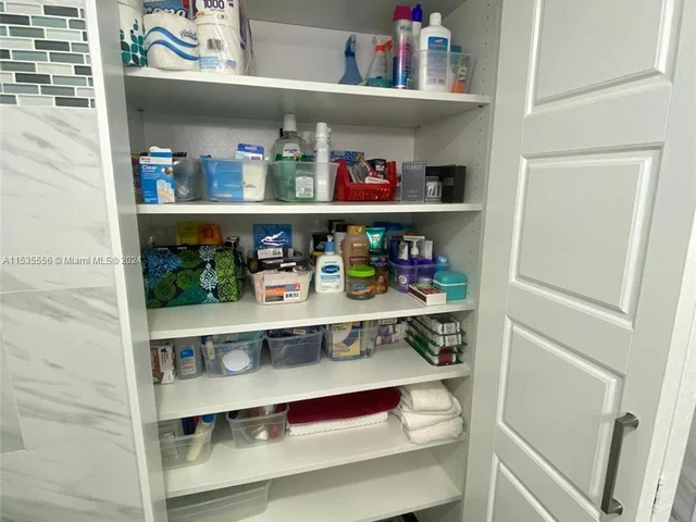 3638 N University Dr # 4, Coral Springs FL 33065