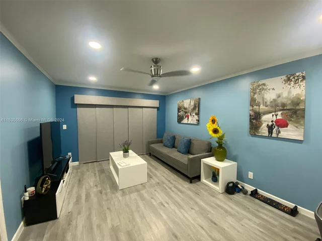 3638 N University Dr # 4, Coral Springs FL 33065