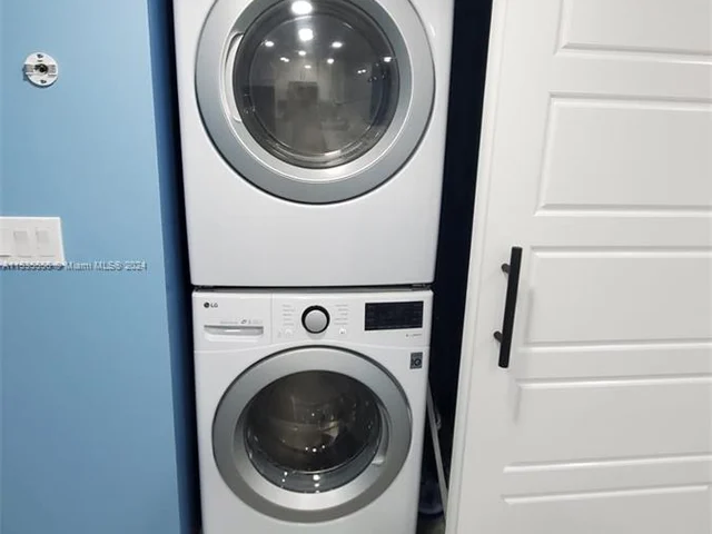 3638 N University Dr # 4, Coral Springs FL 33065