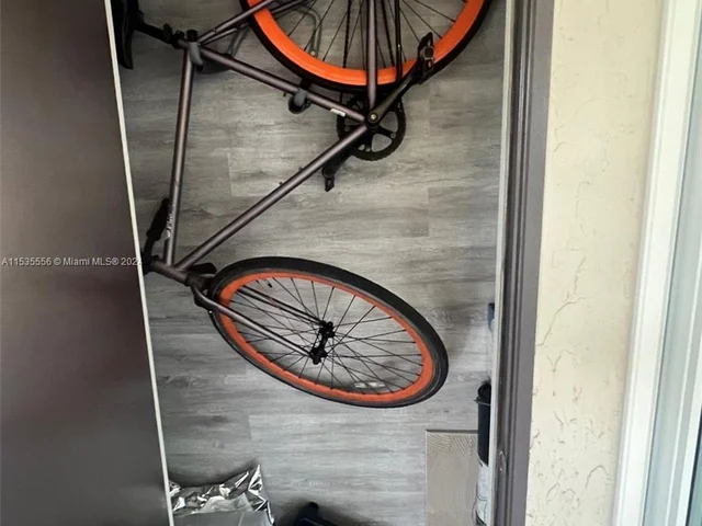 3638 N University Dr # 4, Coral Springs FL 33065