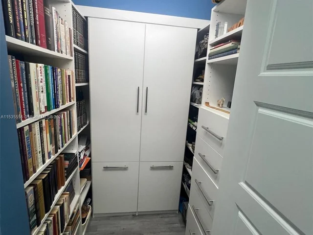 3638 N University Dr # 4, Coral Springs FL 33065