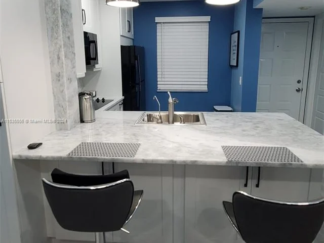 3638 N University Dr # 4, Coral Springs FL 33065