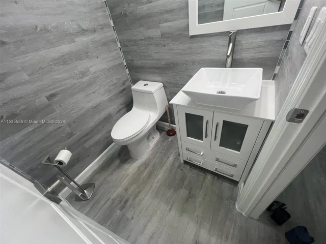 3638 N University Dr # 4, Coral Springs FL 33065