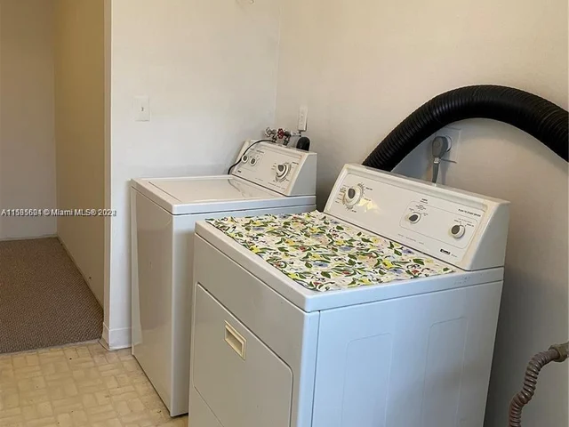 9375 Fontainebleau Blvd # L223, Miami FL 33172