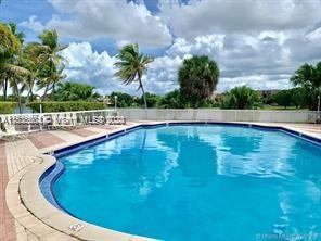 9375 Fontainebleau Blvd # L223, Miami FL 33172