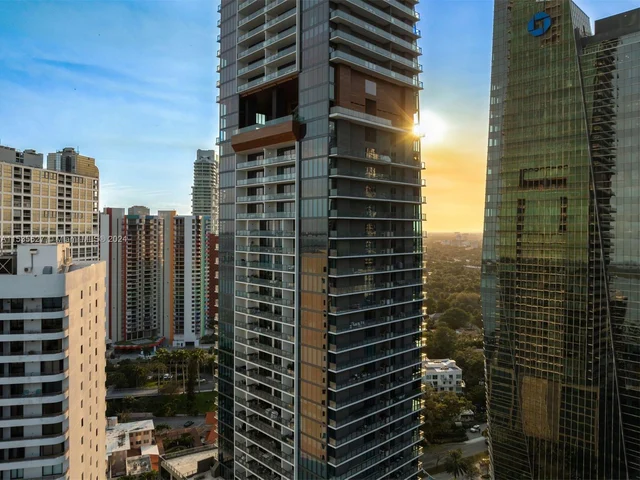 1451 Brickell Ave # 2701, Miami FL 33131