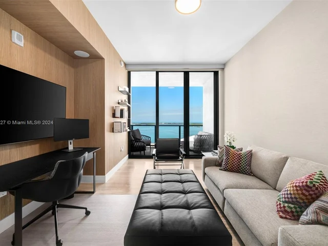 1451 Brickell Ave # 2701, Miami FL 33131