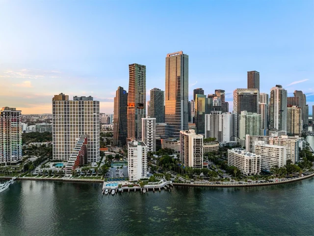 1451 Brickell Ave # 2701, Miami FL 33131